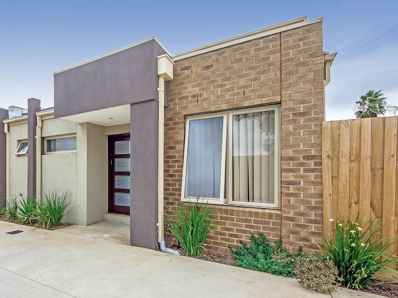 Unit 2, 5 Bernhardt Ave, Hoppers Crossing VIC 3029