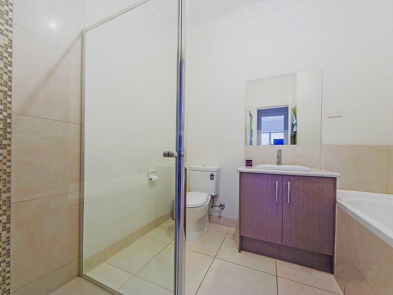 Unit 2, 5 Bernhardt Ave, Hoppers Crossing VIC 3029