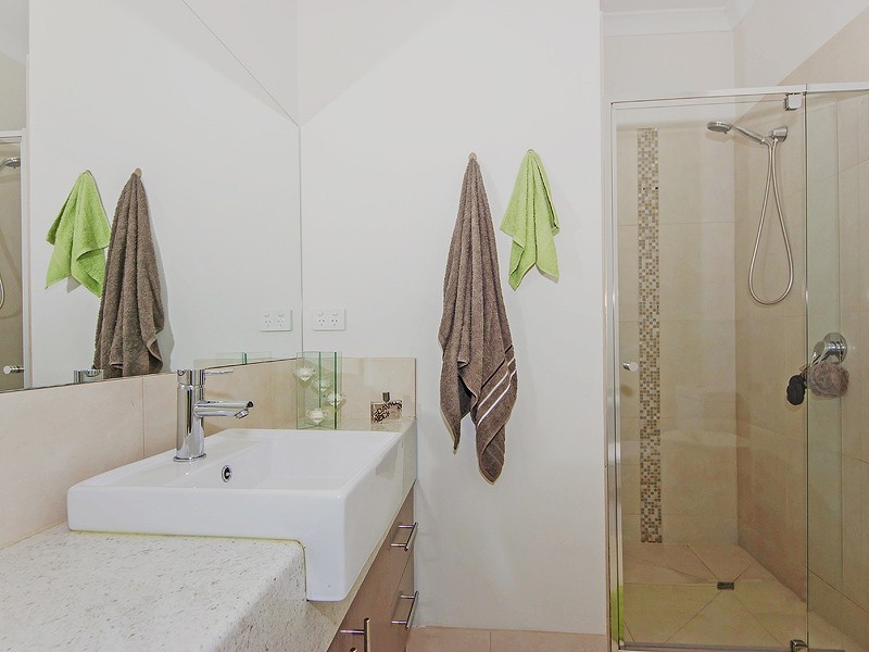 Unit 2, 5 Bernhardt Ave, Hoppers Crossing VIC 3029