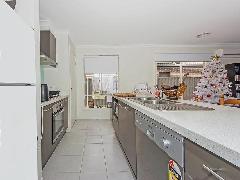 3 Basinview Drive, Tarneit VIC 3029