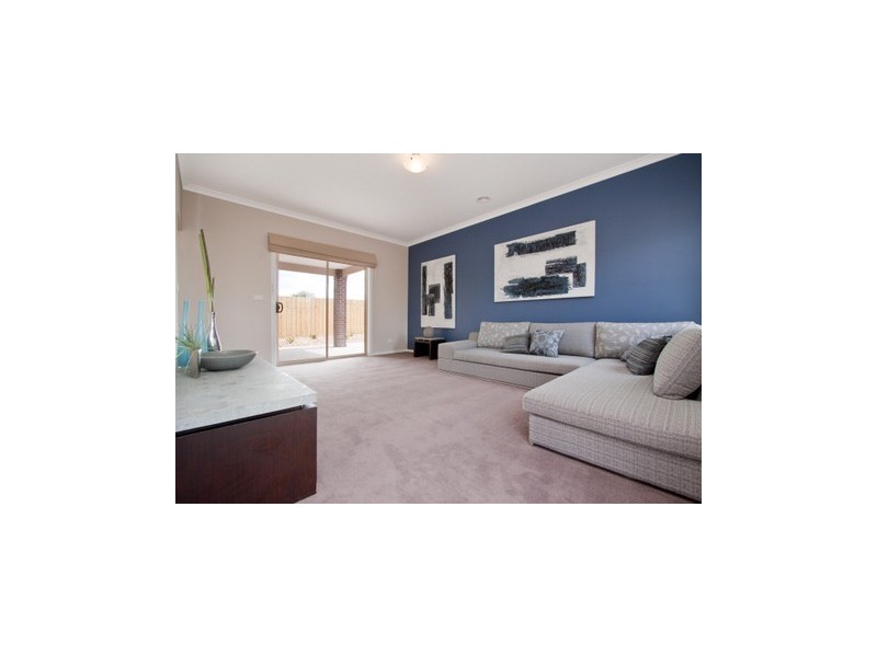 854 Webster Way, Pakenham VIC 3810