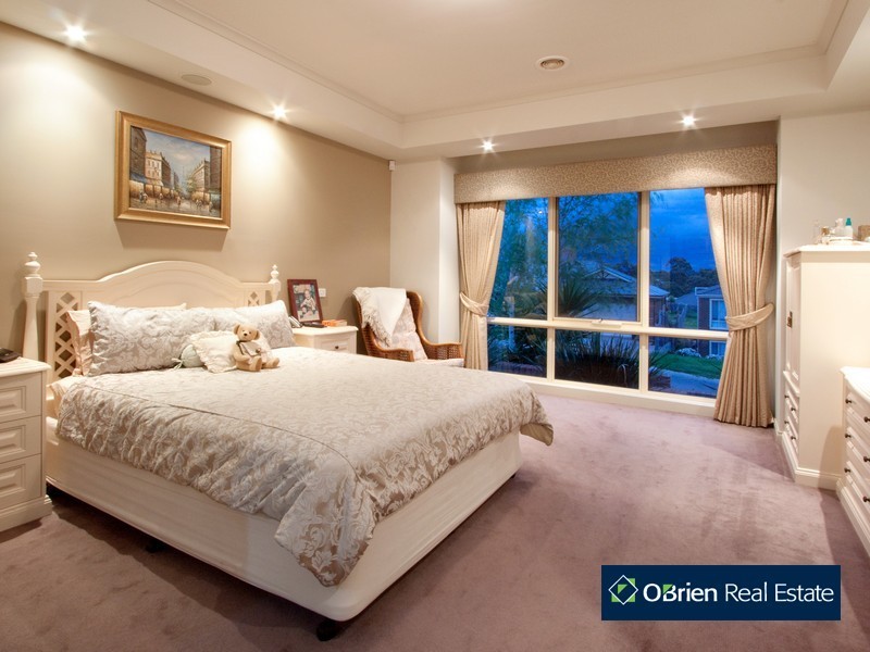 15 Tranquility Place, Beaconsfield VIC 3807