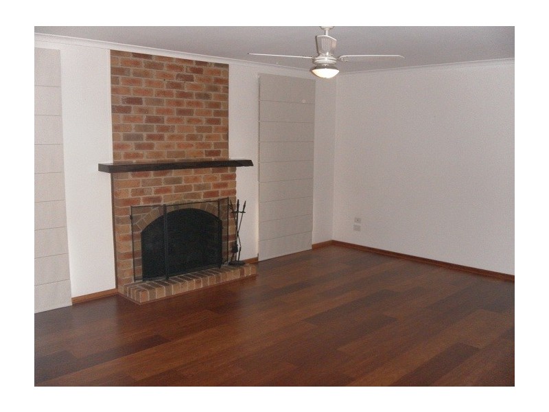 5 Euroa Avenue, Berwick VIC 3806