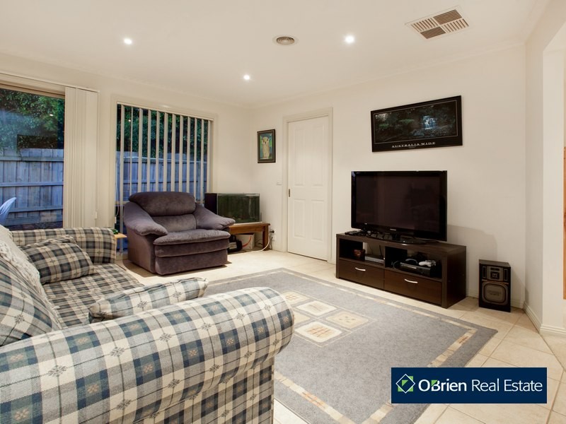 14 Turella Close, Berwick VIC 3806