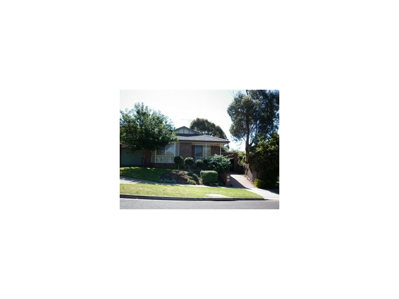 14 Mason Way, Berwick VIC 3806