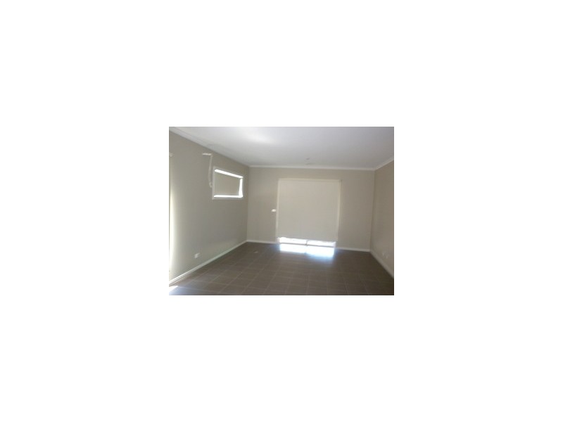 79  Sabel Drive, Cranbourne North VIC 3977