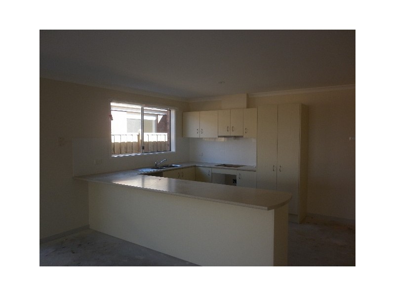 88 William Thwaites Boulevard, Cranbourne North VIC 3977