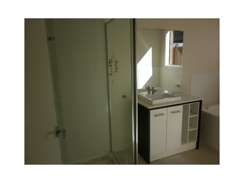 88 William Thwaites Boulevard, Cranbourne North VIC 3977