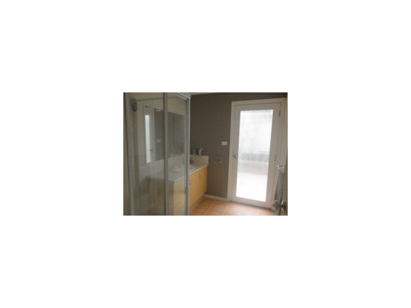 38 Hancock Drive, Berwick VIC 3806