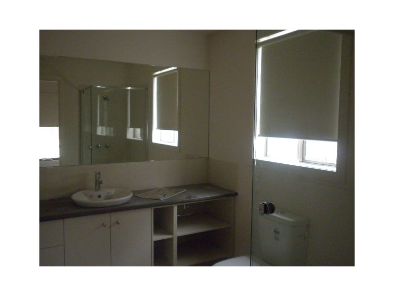 9 Beechtree Way, Cranbourne North VIC 3977