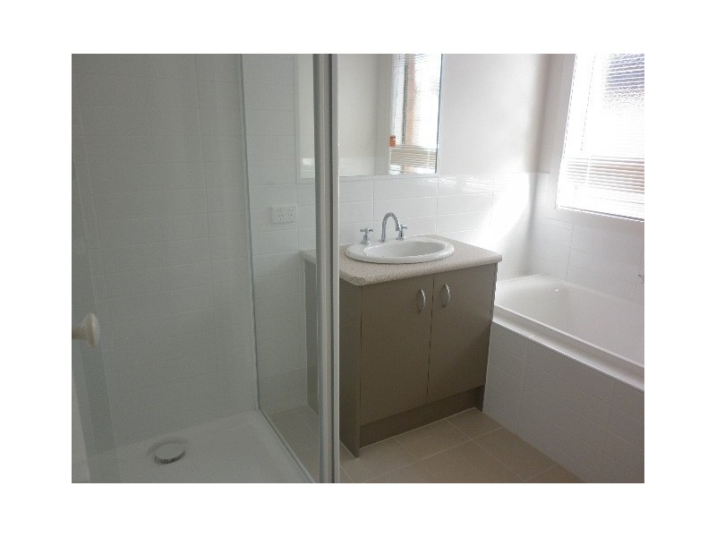 36 Blue Hills Boulevard, Pakenham VIC 3810