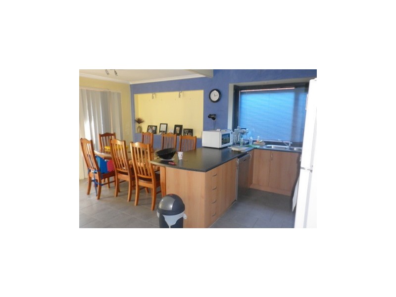 7 Heatherlea Crescent, Narre Warren VIC 3805