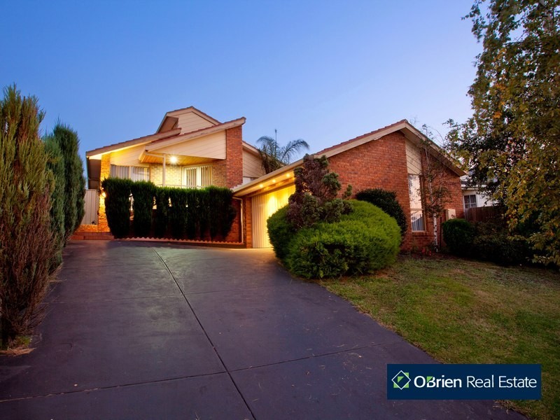 88 Avebury Drive, Berwick VIC 3806
