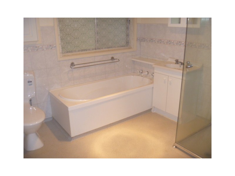 51 Mansfield Street, Berwick VIC 3806