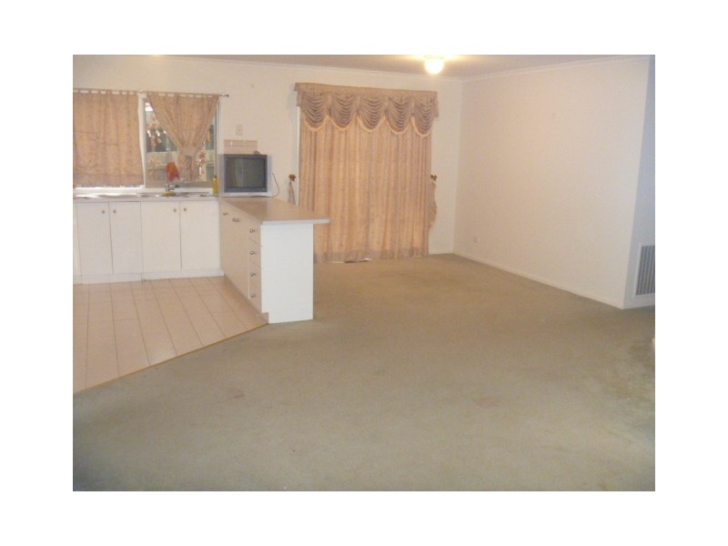 47 Ellenvale Drive, Narre Warren VIC 3805