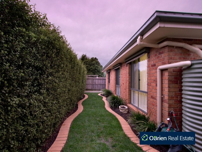 5 Hillston Court, Narre Warren South VIC 3805