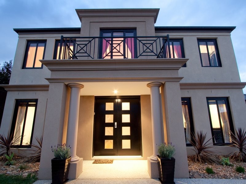 8 Lawton Grove, Berwick VIC 3806