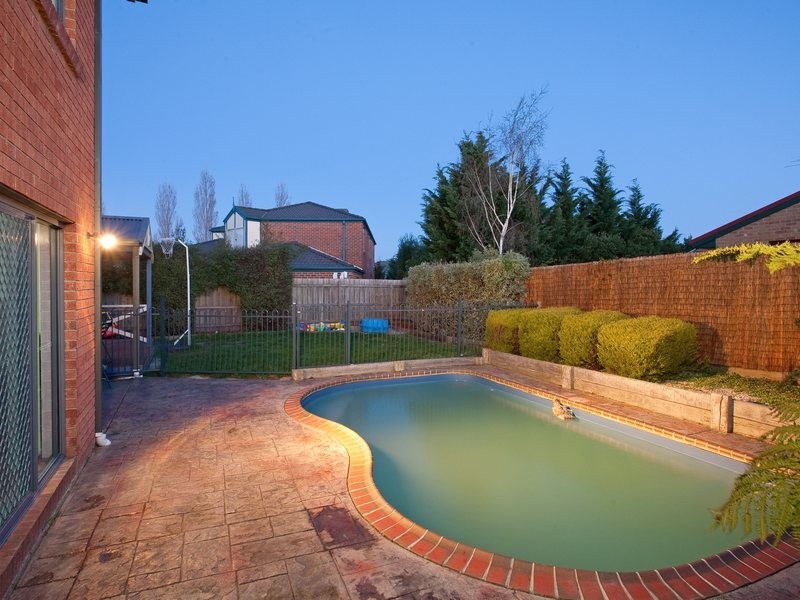 10 The Quadrant Close, Narre Warren South VIC 3805