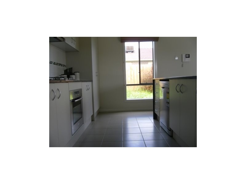 853 Webster Way, Pakenham VIC 3810