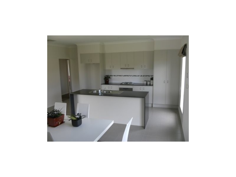 853 Webster Way, Pakenham VIC 3810