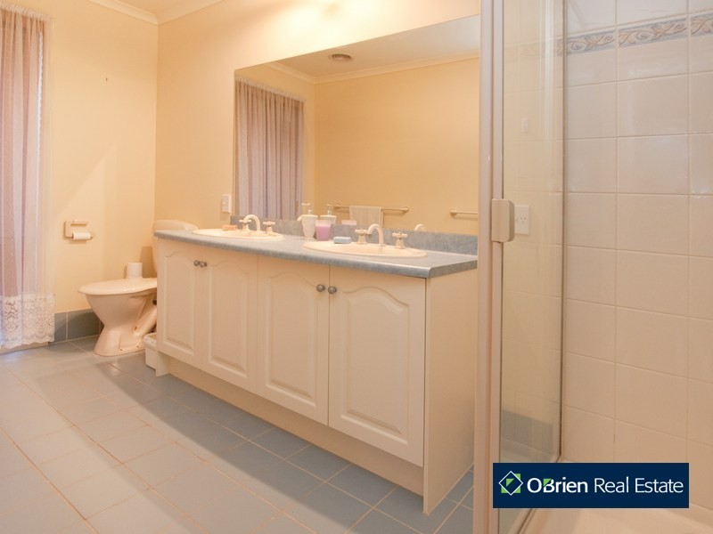 19 Orchid Street, Narre Warren South VIC 3805
