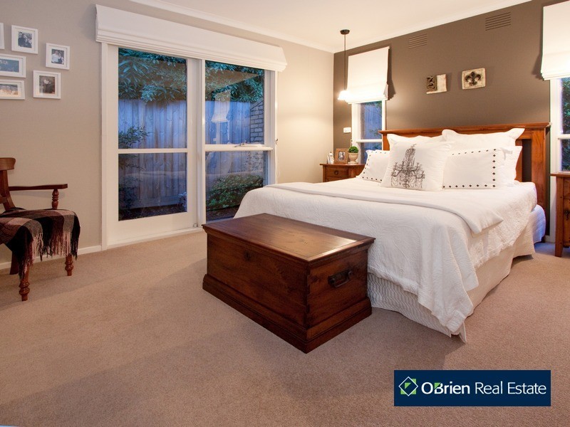 13 Ridge Road, Berwick VIC 3806