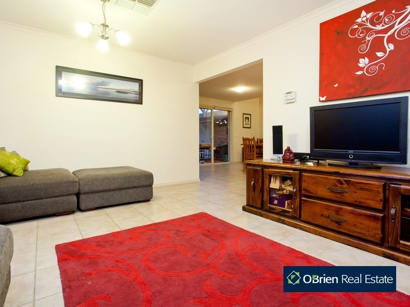 88 The Boulevard, Narre Warren South VIC 3805