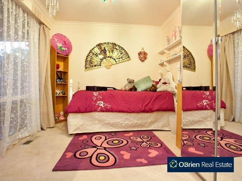 88 The Boulevard, Narre Warren South VIC 3805