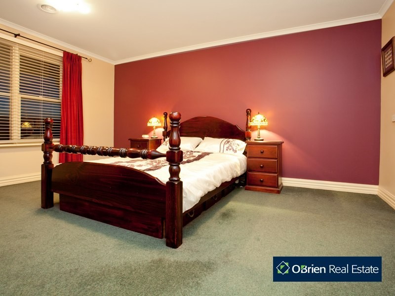 10 Orchid Street, Narre Warren South VIC 3805