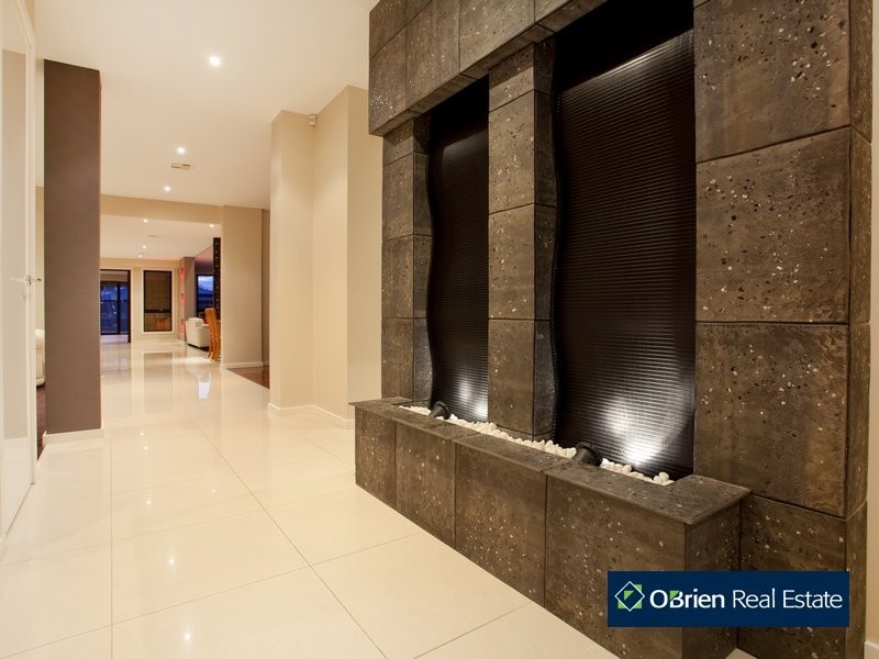 21 Riverglen Road, Berwick VIC 3806