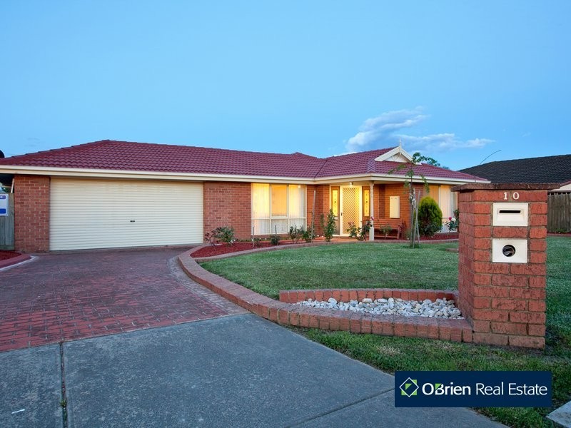 10 Hedgerow Court, Narre Warren South VIC 3805