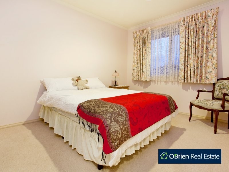 10 Hedgerow Court, Narre Warren South VIC 3805