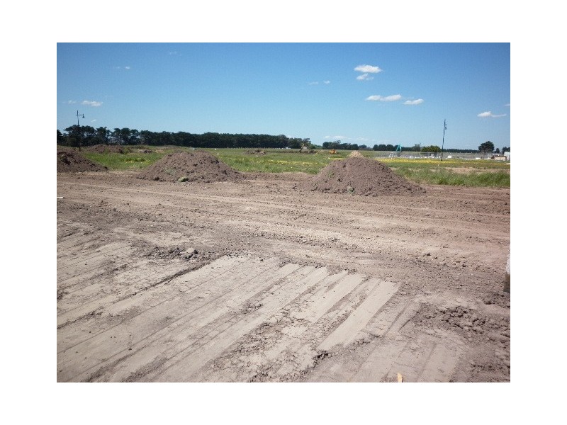 Lot 1003 Evesham Street, Cranbourne North VIC 3977