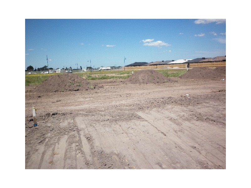 Lot 1003 Evesham Street, Cranbourne North VIC 3977
