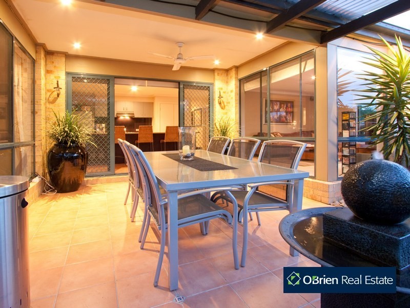 13 The Oval, Berwick VIC 3806