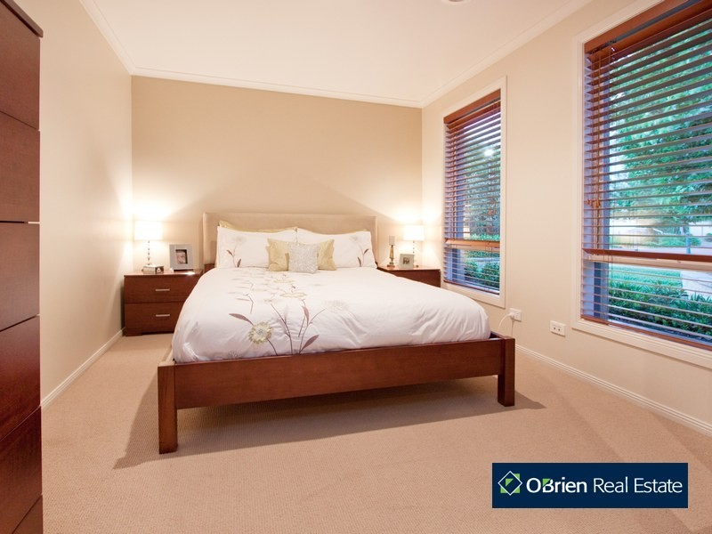 13 The Oval, Berwick VIC 3806