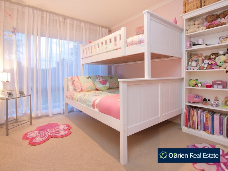13 The Oval, Berwick VIC 3806