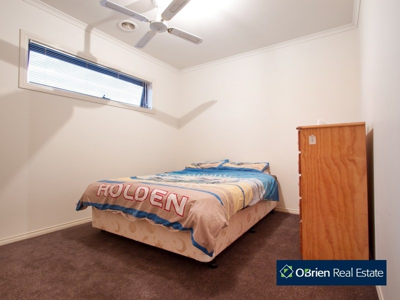 57 Boronia Avenue, Cranbourne North VIC 3977