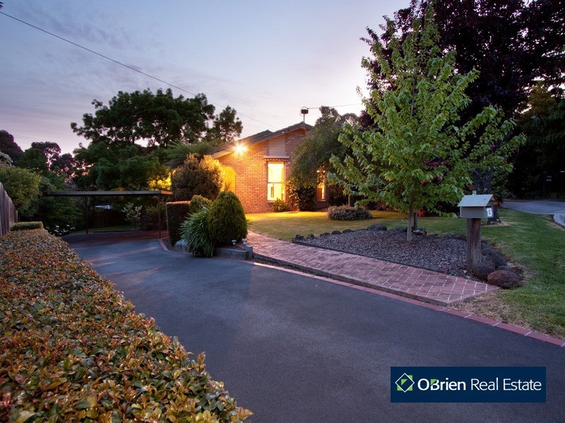 13 Ridge Road, Berwick VIC 3806