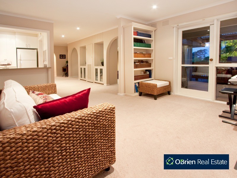 13 Ridge Road, Berwick VIC 3806