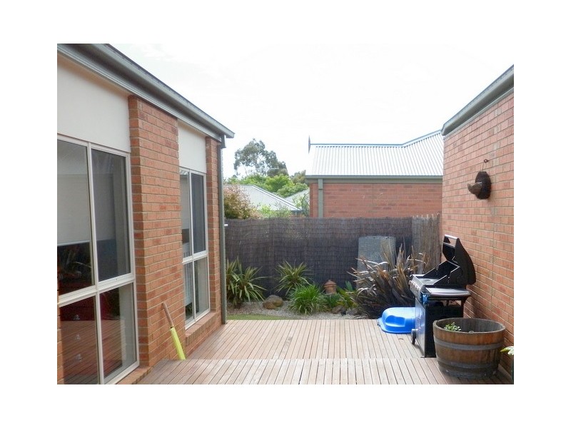 43  Leonard Avenue, Berwick VIC 3806