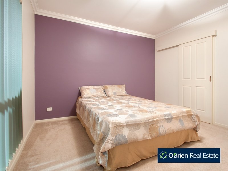 64 The Avenue, Narre Warren South VIC 3805