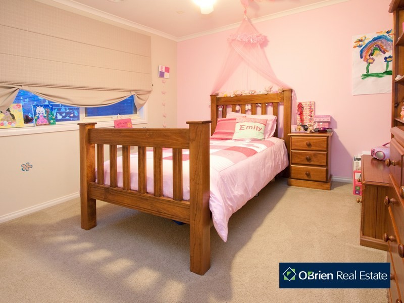 3 Gargeney Court, Berwick VIC 3806