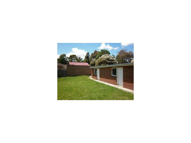 8 Tinks Road, Narre Warren VIC 3805