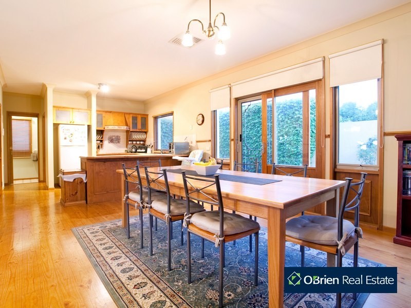 41 Allardice Parade, Berwick VIC 3806
