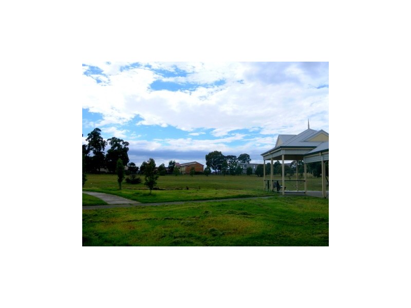 308 Centre Road, Narre Warren South VIC 3805