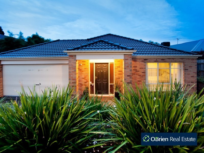 80 Telford Drive,, Berwick VIC 3806