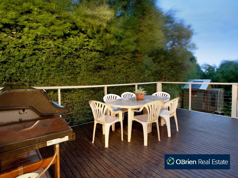 80 Telford Drive,, Berwick VIC 3806