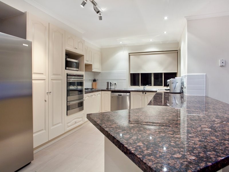 10 Shand Court,, Berwick VIC 3806