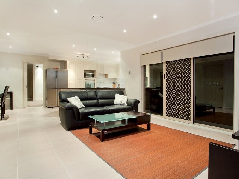 10 Shand Court,, Berwick VIC 3806